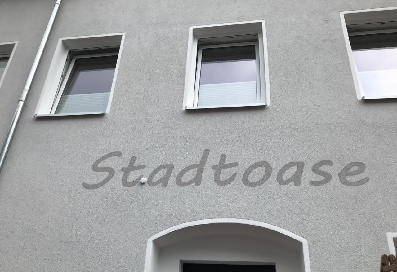 Stadtoase Geraeumige Gaestewohnungen Mit Balkon, Komfort, Modernitaet Und Ruhe, Fuer Monteure Geeignet, Free Wifi Frankenberg المظهر الخارجي الصورة