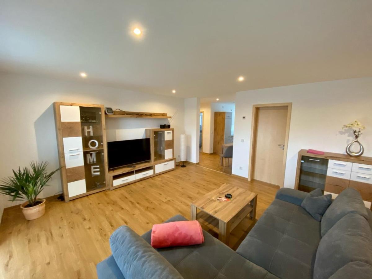 Stadtoase Geraeumige Gaestewohnungen Mit Balkon, Komfort, Modernitaet Und Ruhe, Fuer Monteure Geeignet, Free Wifi Frankenberg المظهر الخارجي الصورة