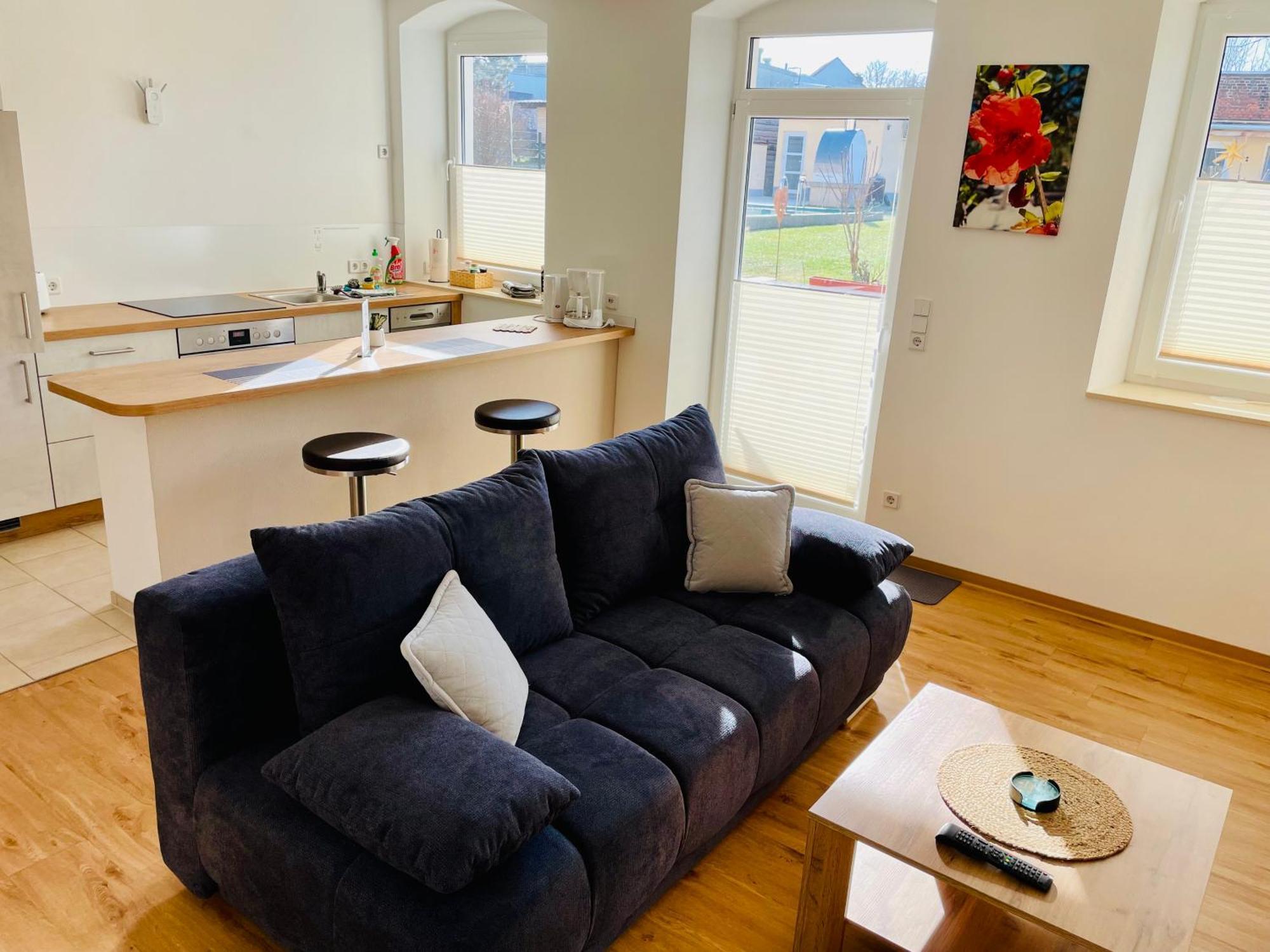 Stadtoase Geraeumige Gaestewohnungen Mit Balkon, Komfort, Modernitaet Und Ruhe, Fuer Monteure Geeignet, Free Wifi Frankenberg المظهر الخارجي الصورة