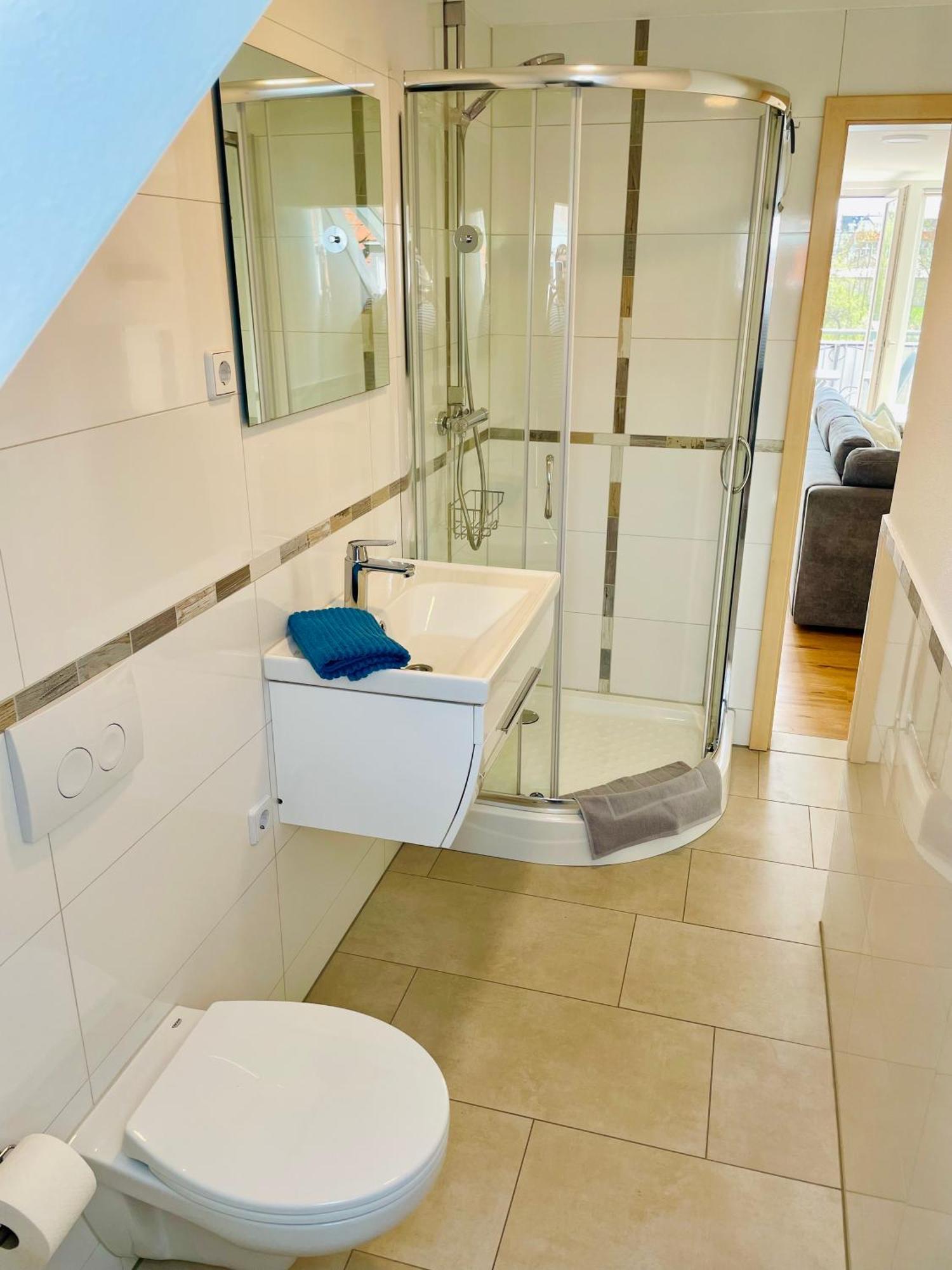 Stadtoase Geraeumige Gaestewohnungen Mit Balkon, Komfort, Modernitaet Und Ruhe, Fuer Monteure Geeignet, Free Wifi Frankenberg المظهر الخارجي الصورة