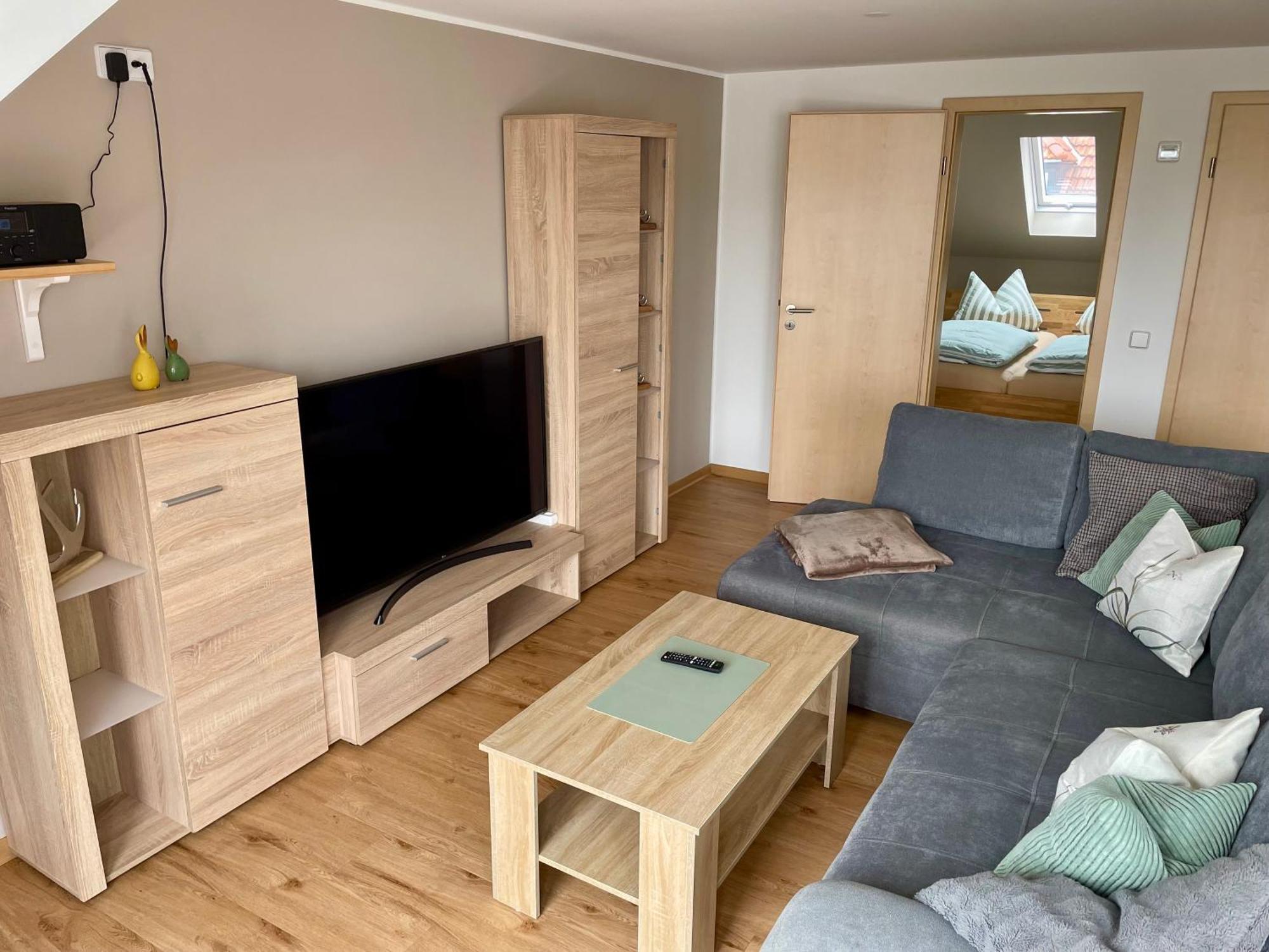 Stadtoase Geraeumige Gaestewohnungen Mit Balkon, Komfort, Modernitaet Und Ruhe, Fuer Monteure Geeignet, Free Wifi Frankenberg المظهر الخارجي الصورة